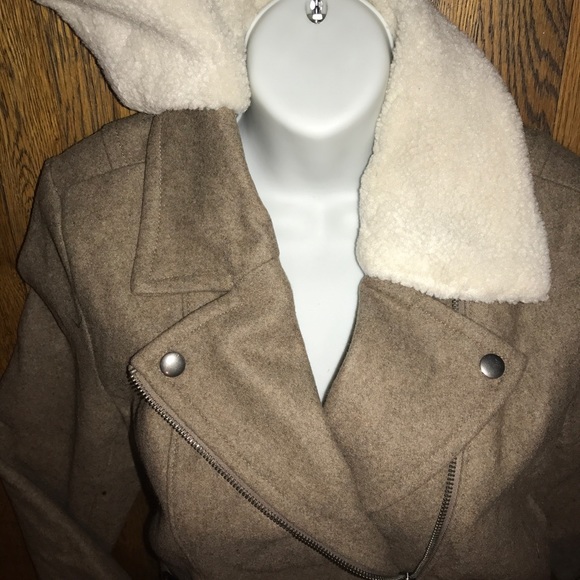 Motorcycle Jacket. - Picture 2 of 6